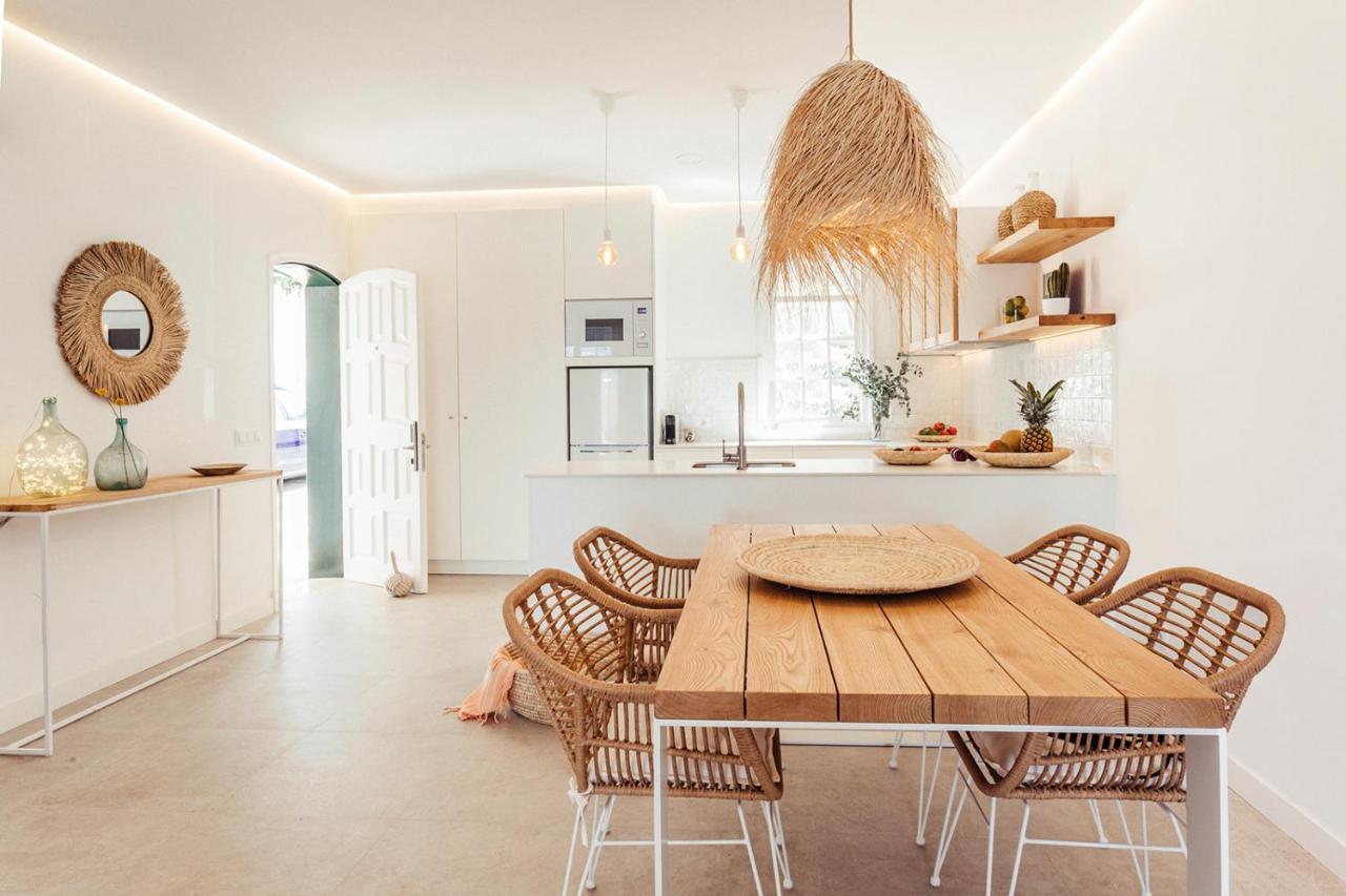 Apartamento Las Golondrinas Arenal - Adults Only Arenal d'en Castell Luaran gambar