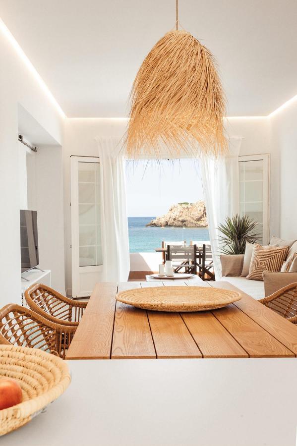 Apartamento Las Golondrinas Arenal - Adults Only Arenal d'en Castell Luaran gambar